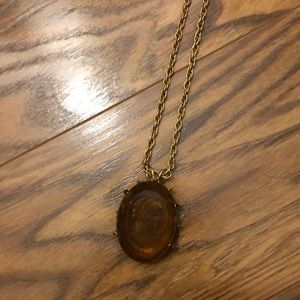 Gorgeous gold necklace